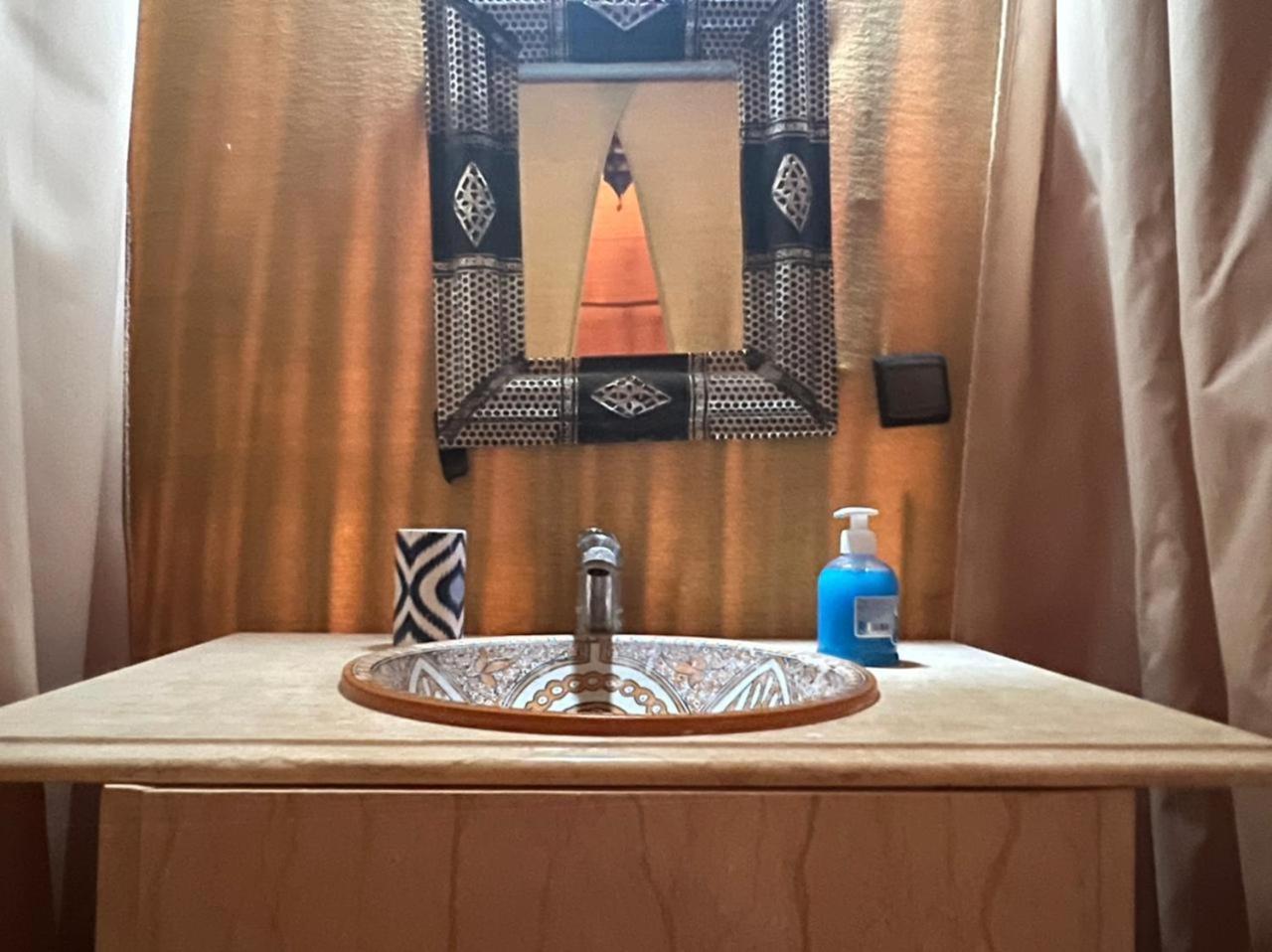 Erg Chebbi Romantic Desert Camp 메르주가 외부 사진
