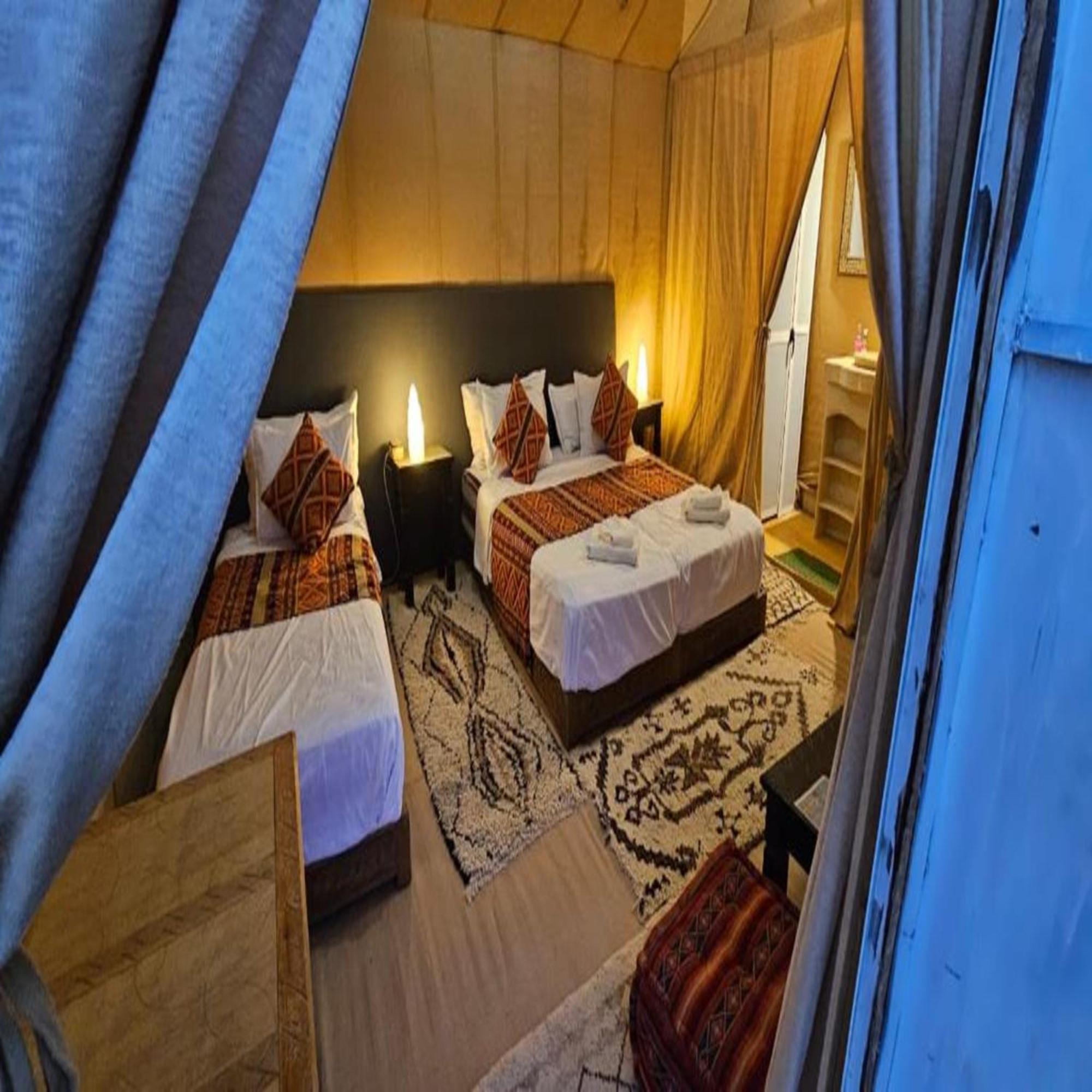 Erg Chebbi Romantic Desert Camp 메르주가 객실 사진